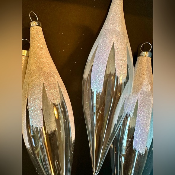 4 Hand Blown Glass 6” Icicle Glitter Clear Christmas Ornaments. EUC - Picture 3 of 6
